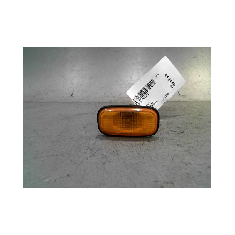 REPETITEUR AILE GAUCHE KIA CARNIVAL