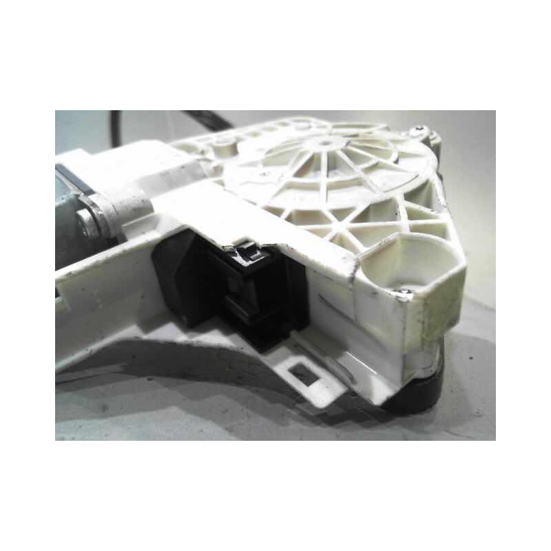 MECANISME LEVE-GLACE AVANT GAUCHE AUDI A1