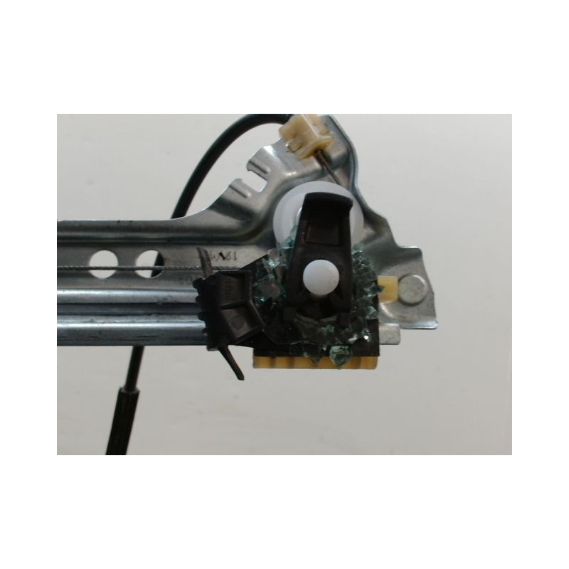 MECANISME+MOTEUR LEVE-GLACE AVANT GAUCHE RENAULT MEGANE IV PHASE 1 2015-