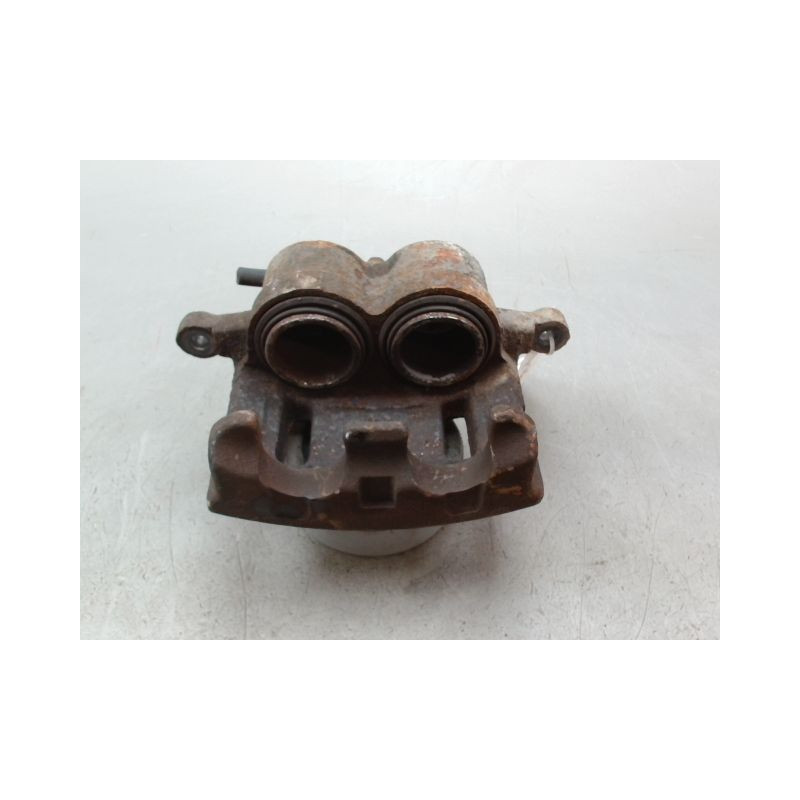 ETRIER DE FREIN AVANT DROIT KIA CARNIVAL/SEDONA MONOSP. II 2006-2010
