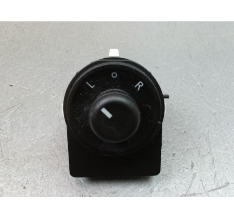 COMMANDE RETROVISSEUR EXT ELECTRIQUE