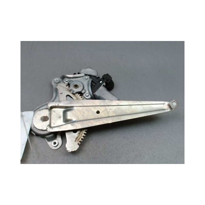 MECANISME+MOTEUR LEVE-GLACE ARRIERE DROIT LEXUS CT200H