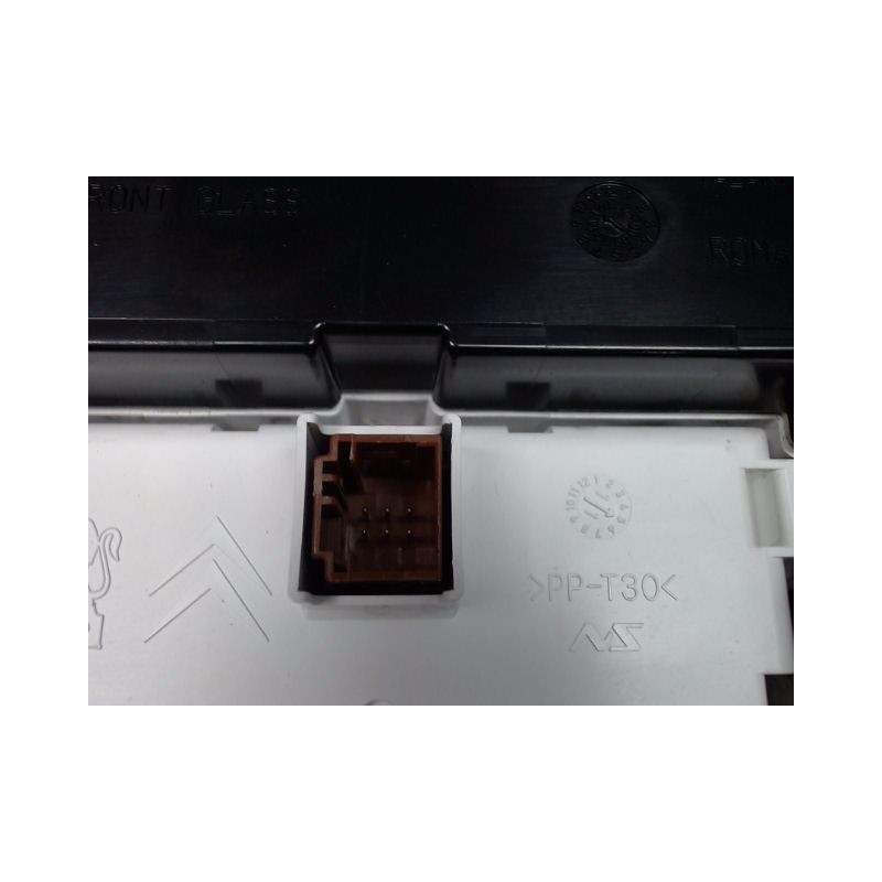 BLOC COMPTEURS PEUGEOT 3008 2009-