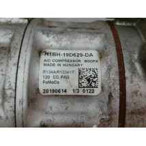 COMPRESSEUR AIR CONDITIONNE FORD FIESTA 2010-