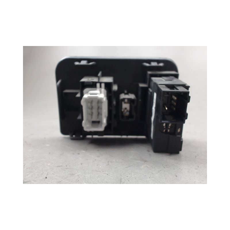 COMMANDE RÉGLAGE HAUTEUR DE PHARE RENAULT CLIO II PH.2 01-06