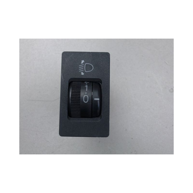 COMMANDE RÉGLAGE HAUTEUR DE PHARE TOYOTA RAV4