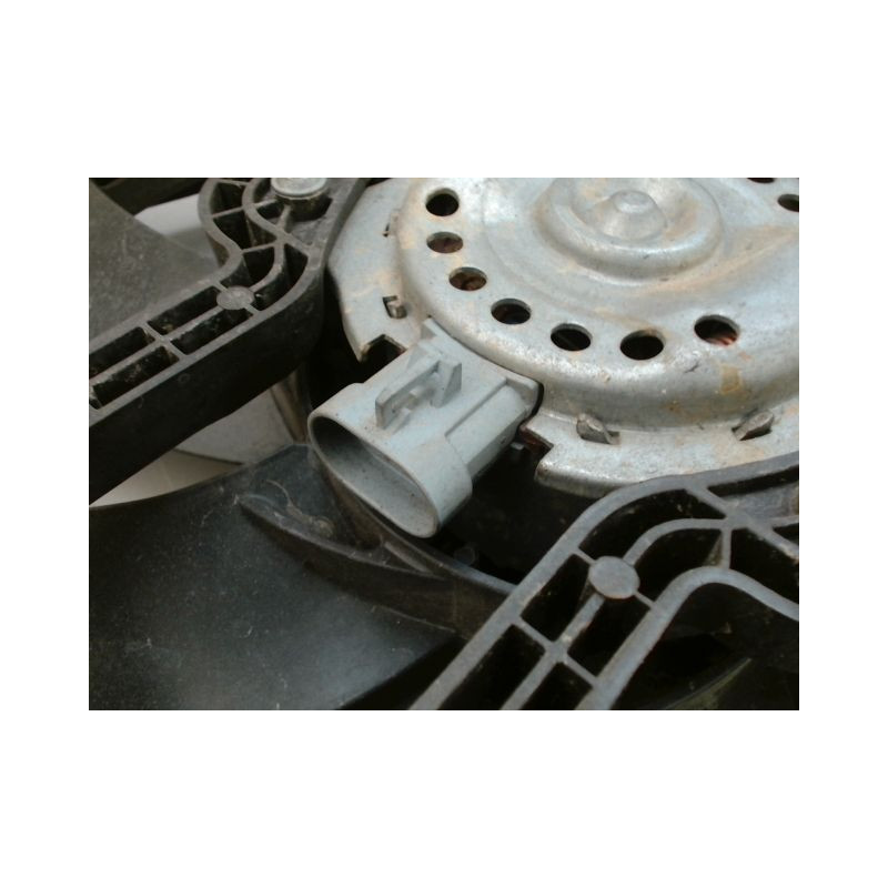 MOTEUR VENTILATEUR RADIATEUR OPEL MERIVA