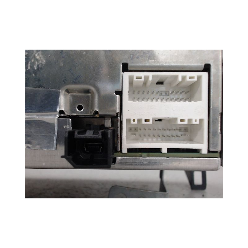 ECRAN GPS NISSAN QASHQAI