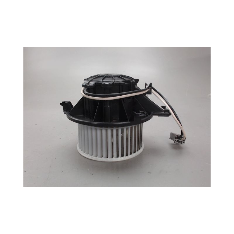 MOTEUR VENTILATEUR CHAUFFAGE OPEL ASTRA