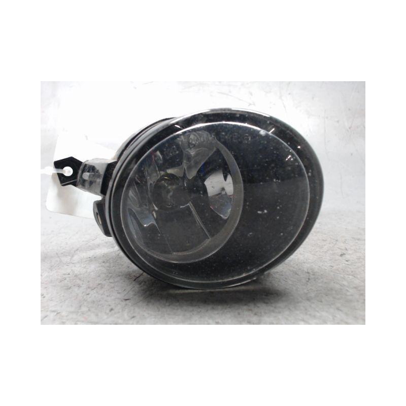 PHARE ANTIBROUILLARD AVANT DROIT VOLKSWAGEN TOURAN