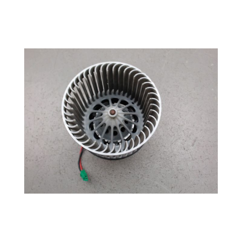 MOTEUR VENTILATEUR CHAUFFAGE PEUGEOT 308