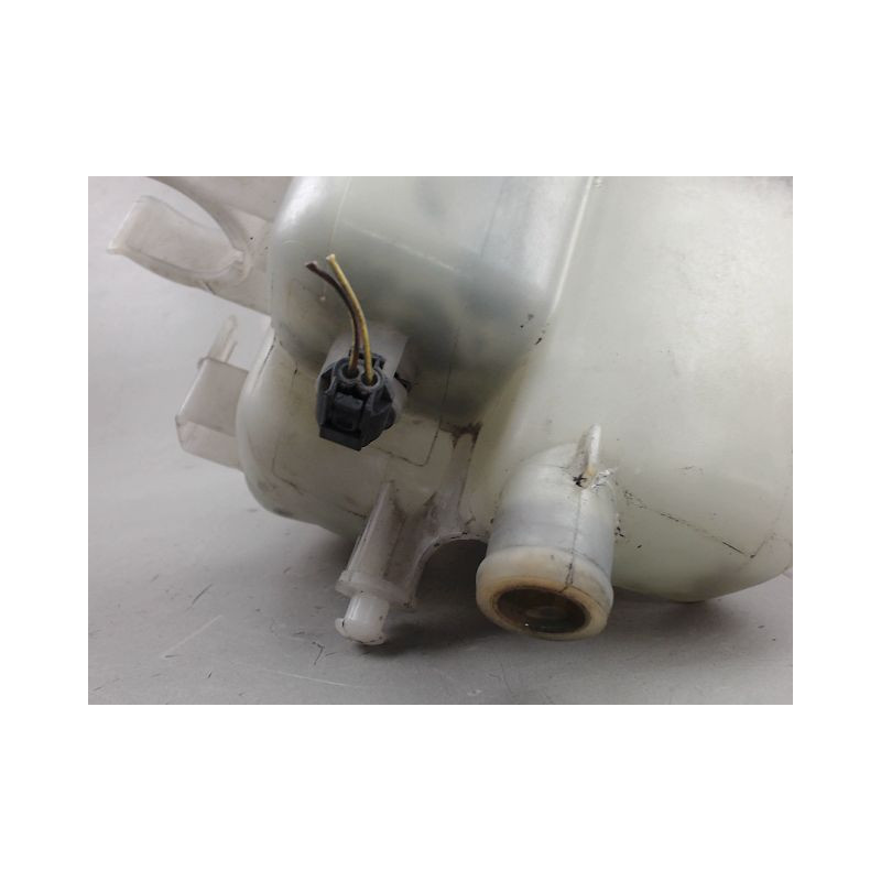 VASE EXPANSION MERCEDES CLASSE C