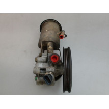 POMPE DIRECTION ASSISTEE TOYOTA YARIS
