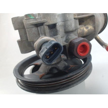 POMPE DIRECTION ASSISTEE TOYOTA YARIS
