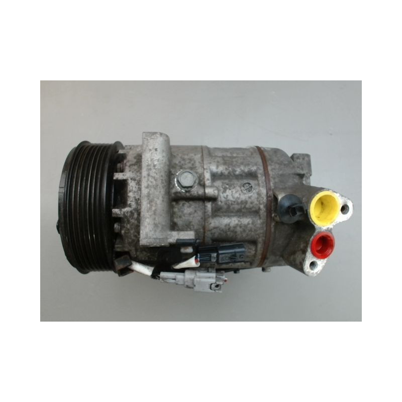 COMPRESSEUR AIR CONDITIONNE RENAULT CLIO