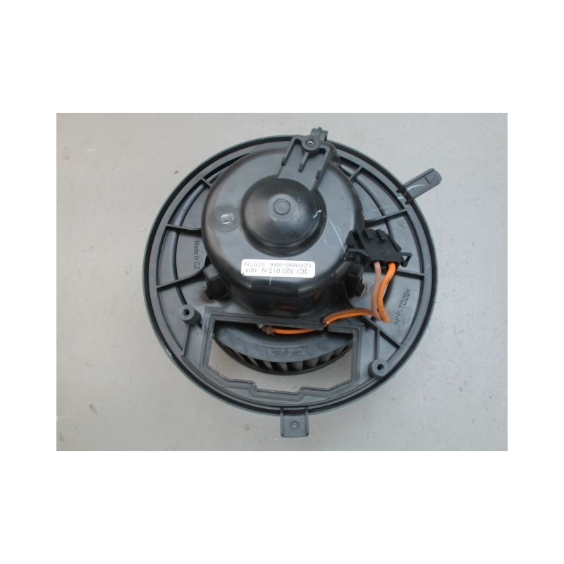 MOTEUR VENTILATEUR CHAUFFAGE VOLKSWAGEN GOLF