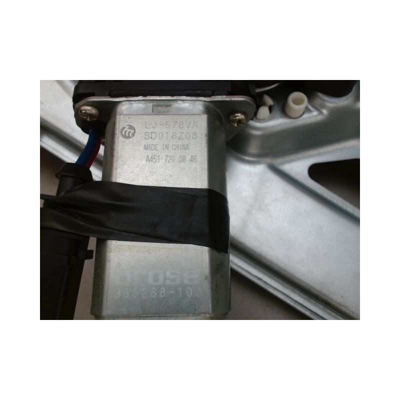 MECANISME LEVE-GLACE AVANT DROIT SMART FORTWO