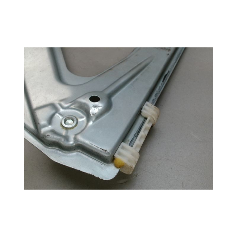 MECANISME LEVE-GLACE AVANT GAUCHE SMART FORTWO