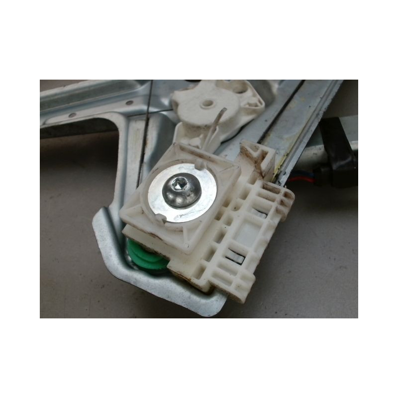 MECANISME LEVE-GLACE AVANT GAUCHE SMART FORTWO