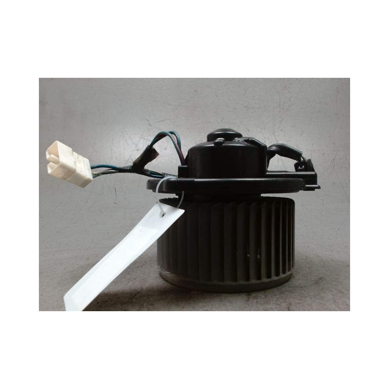 MOTEUR VENTILATEUR CHAUFFAGE TOYOTA YARIS 2003-