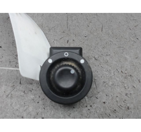 COMMANDE RETROVISSEUR EXT ELECTRIQUE