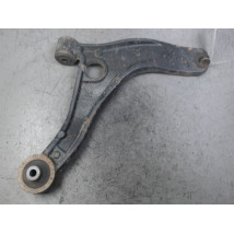 TRIANGLE INFERIEUR AVANT DROIT RENAULT MASTER