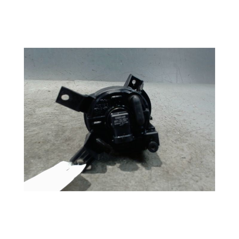 PHARE ANTIBROUILLARD AVANT GAUCHE AUDI A4 2004-