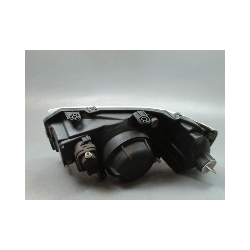 PHARE DROIT LAND ROVER FREELANDER 2001-2002