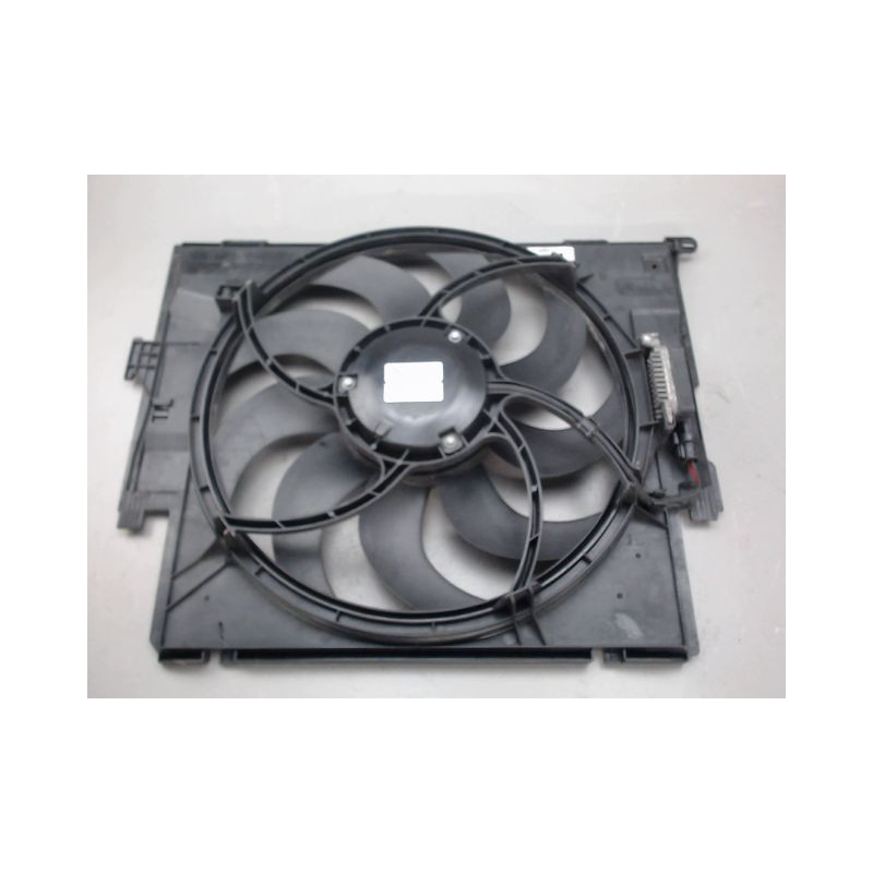 MOTEUR VENTILATEUR RADIATEUR B.M.W. SERIE 1
