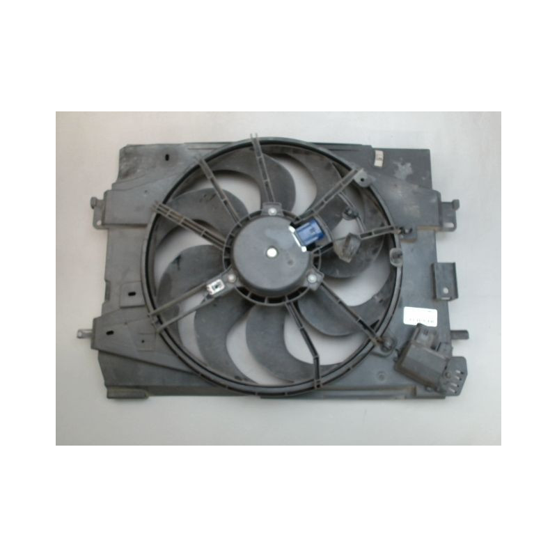 MOTEUR VENTILATEUR RADIATEUR DACIA SANDERO