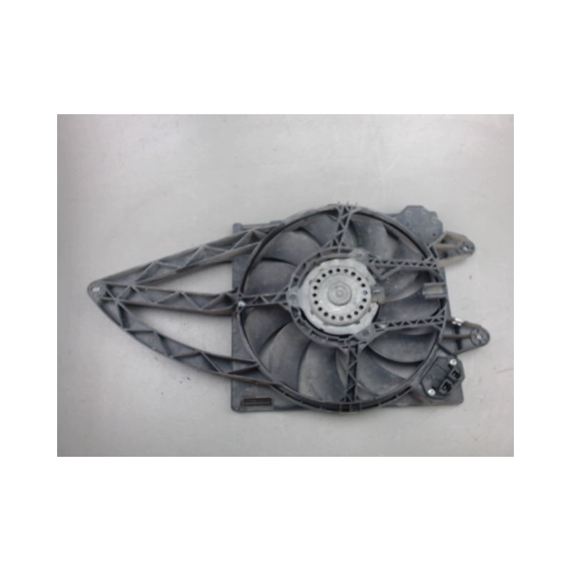MOTEUR VENTILATEUR RADIATEUR FIAT PANDA