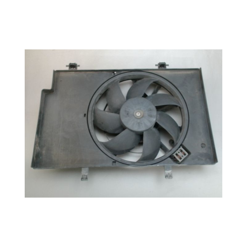MOTEUR VENTILATEUR RADIATEUR FORD FIESTA