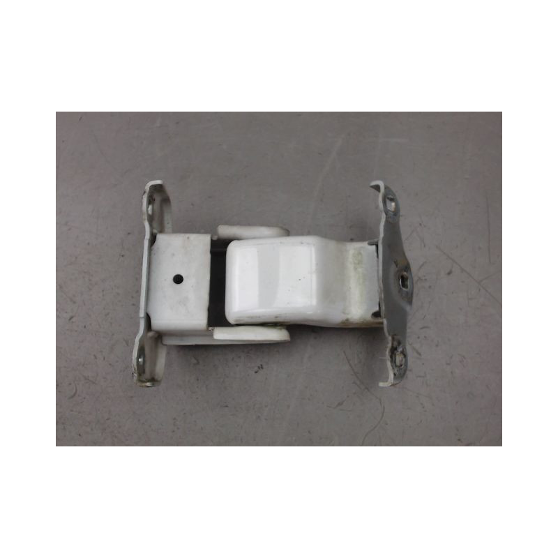 CHARNIERE SUP PORTE BATTANTE ARG RENAULT TRAFIC