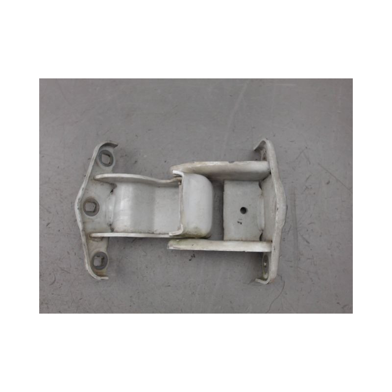 CHARNIERE SUP PORTE BATTANTE ARG RENAULT TRAFIC