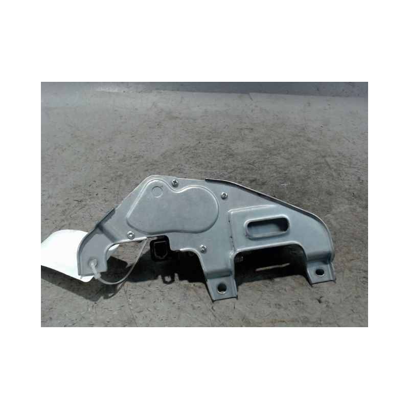 MOTEUR ESSUIE-GLACE ARRIERE OPEL AGILA