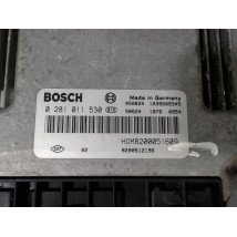 CALCULATEUR MOTEUR RENAULT TRAFIC