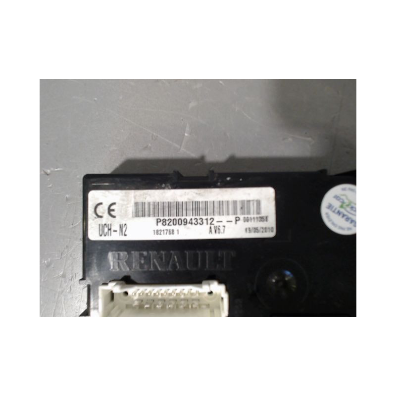 BOITIER GESTION HABITACLE RENAULT TRAFIC