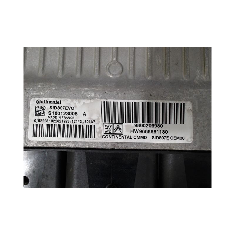 CALCULATEUR MOTEUR PEUGEOT 3008