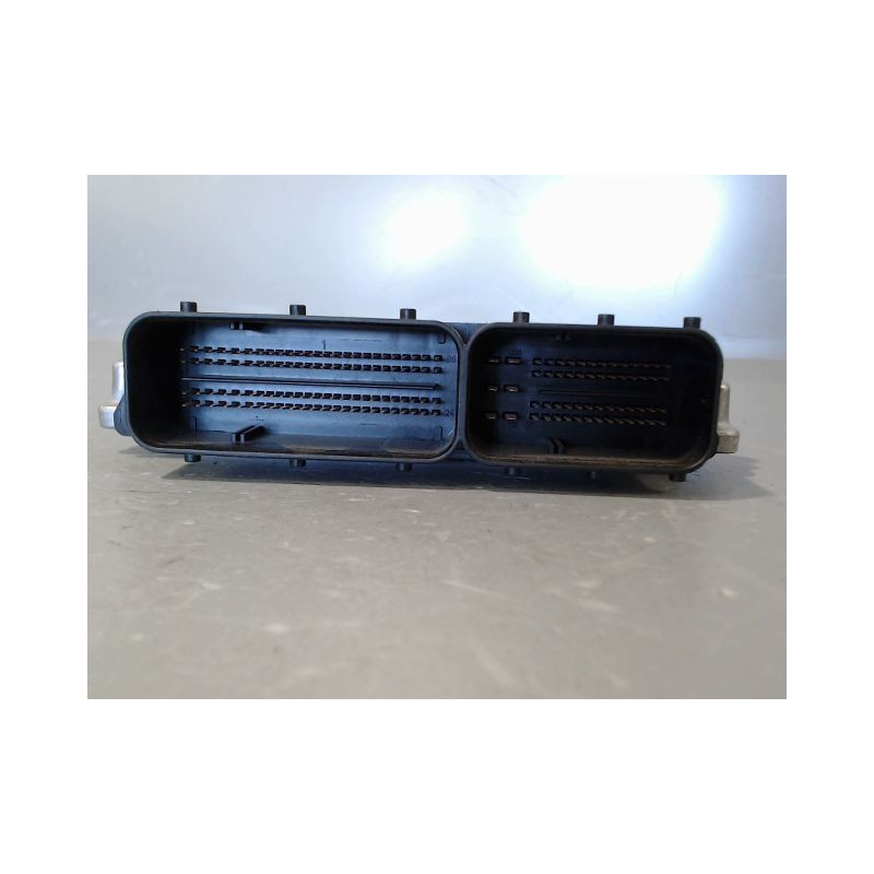 CALCULATEUR MOTEUR B.M.W. SERIE 3