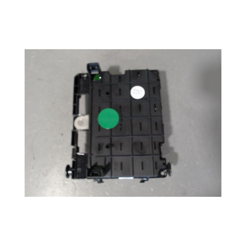 BOITE A FUSIBLES PEUGEOT 307