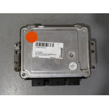 CALCULATEUR MOTEUR FORD FOCUS