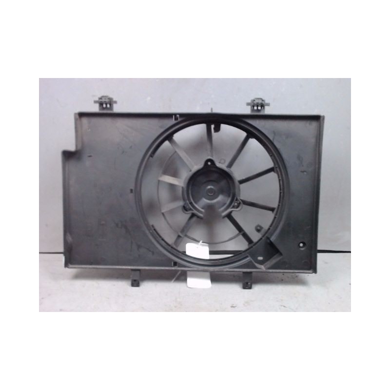 SUPPORT DE VENTILATEUR FORD FIESTA 2008-