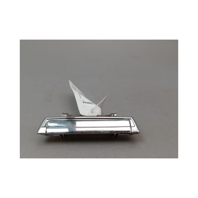 POIGNEE EXTERIEURE PORTE AVANT GAUCHE PEUGEOT 104