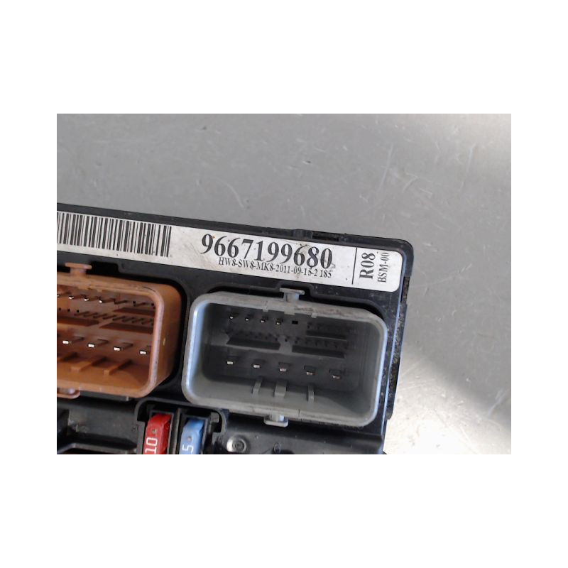 BOITE A FUSIBLES CITROEN C3 2005-