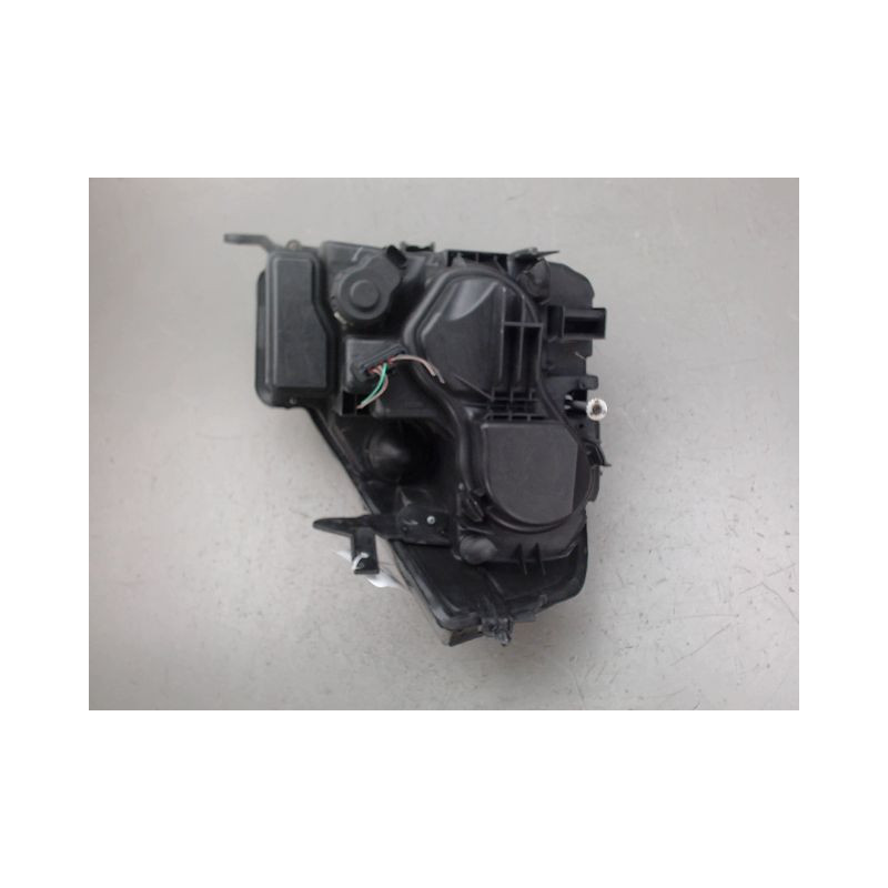 PHARE GAUCHE RENAULT VEL SATIS