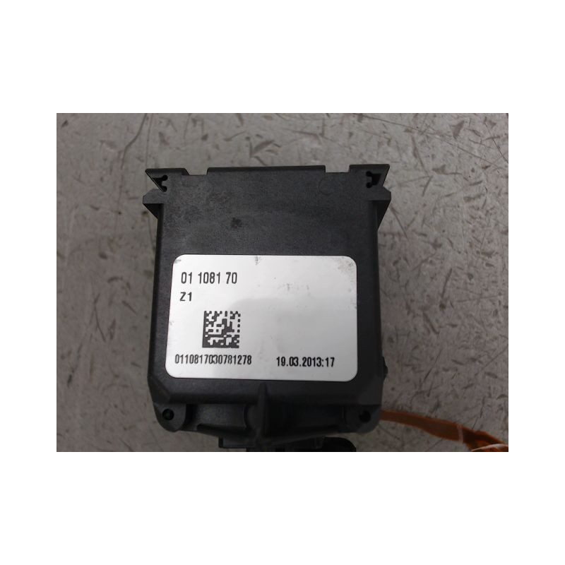 COMMANDE CLIGNOTANT B.M.W. X1