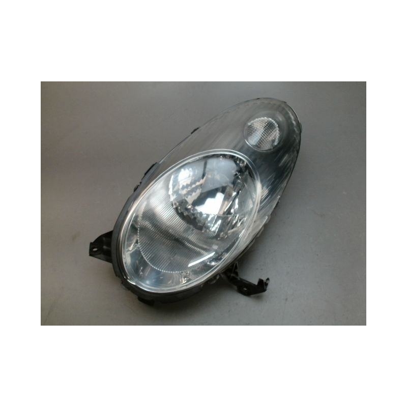 PHARE GAUCHE NISSAN MICRA