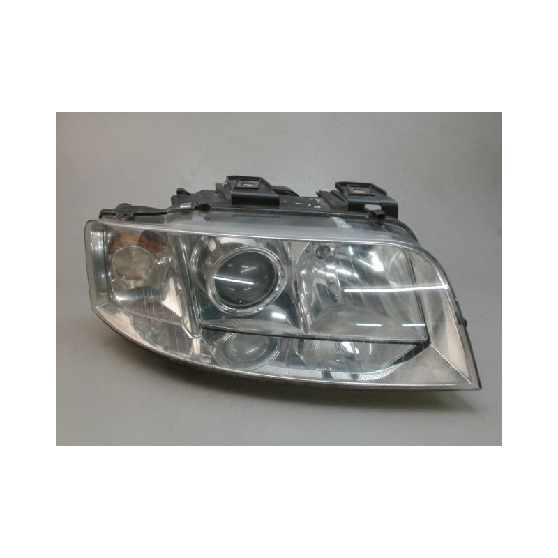 PHARE DROIT AUDI A6