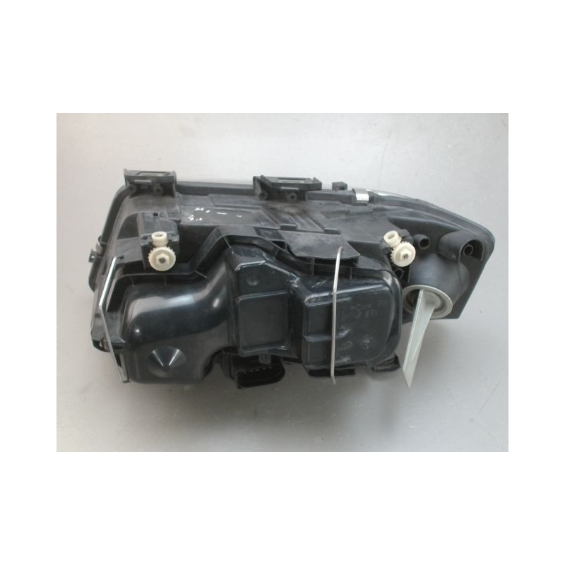 PHARE DROIT AUDI A6