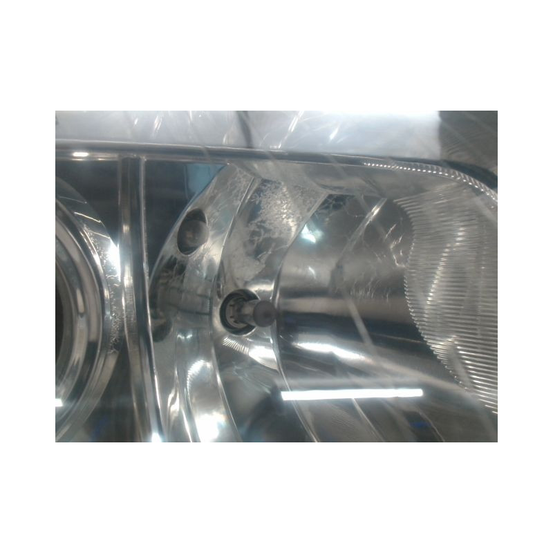PHARE DROIT AUDI A6